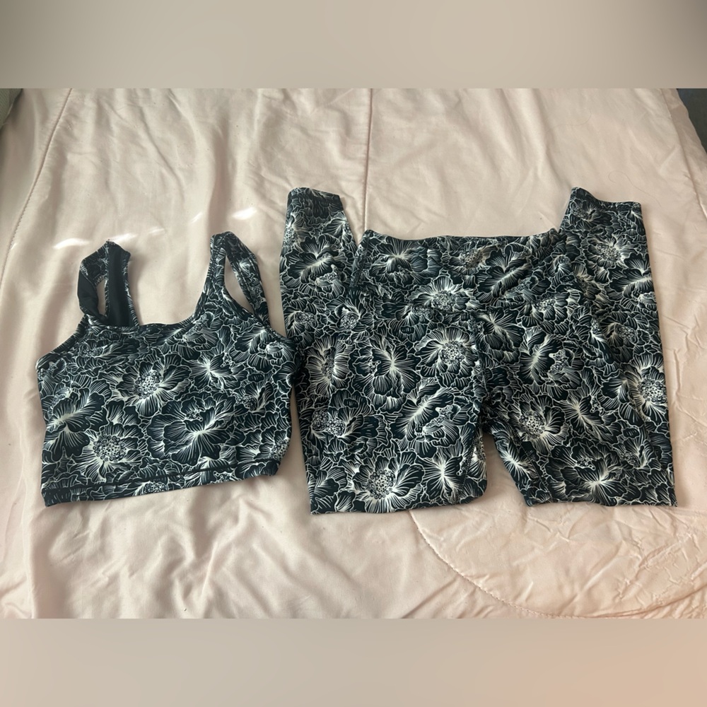 Floral Black and White Activewear Set